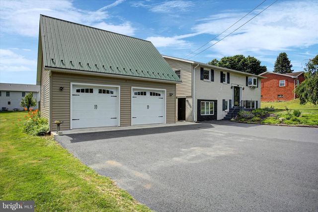 108 WILLOW DR, Shippensburg, PA 17257