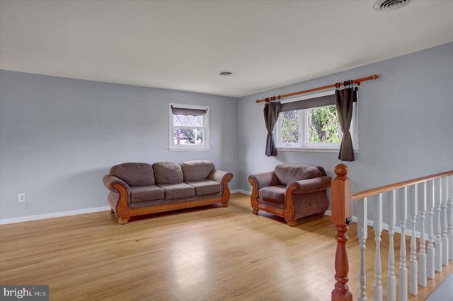 108 WILLOW DR, Shippensburg, PA 17257