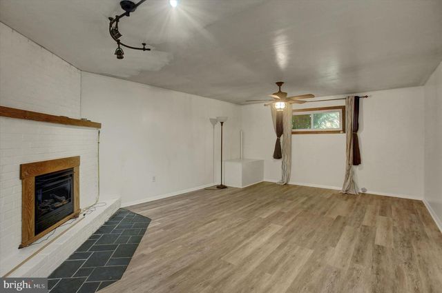 108 WILLOW DR, Shippensburg, PA 17257