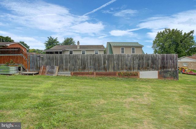 108 WILLOW DR, Shippensburg, PA 17257