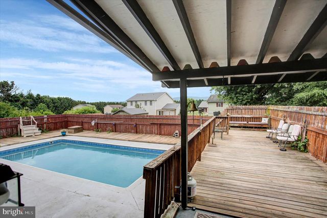 108 WILLOW DR, Shippensburg, PA 17257