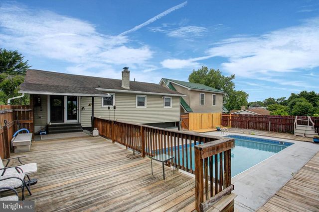 108 WILLOW DR, Shippensburg, PA 17257
