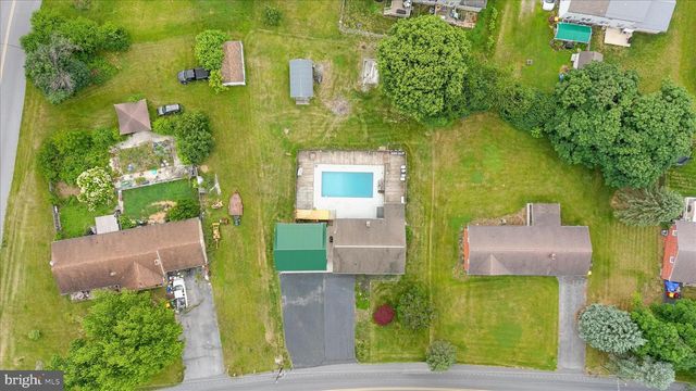 108 WILLOW DR, Shippensburg, PA 17257