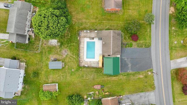 108 WILLOW DR, Shippensburg, PA 17257