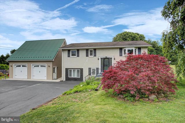 108 WILLOW DR, Shippensburg, PA 17257