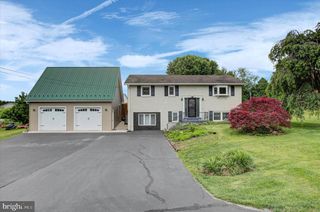 108 WILLOW DR, Shippensburg, PA 17257