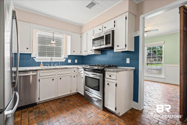 804 Henckley Avenue, Mobile, AL 36609