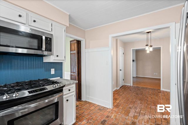 804 Henckley Avenue, Mobile, AL 36609