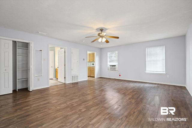 804 Henckley Avenue, Mobile, AL 36609