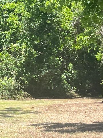 317 S Fulton Street, Texas City, TX 77591