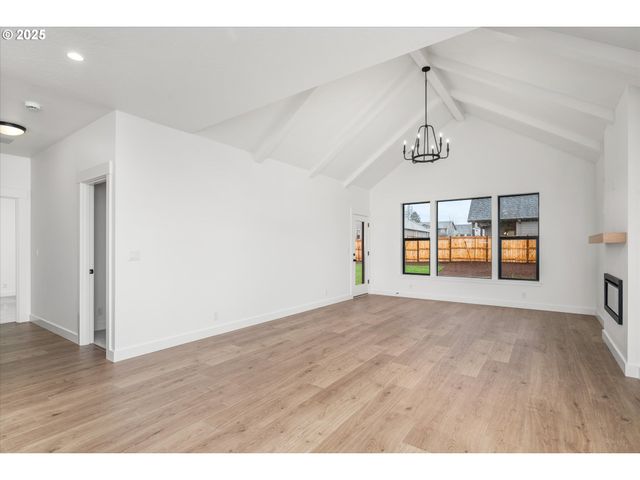 88116 WYMORE Ln, Veneta, OR 97487