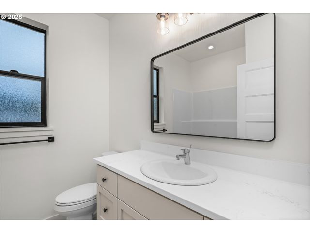 88116 WYMORE Ln, Veneta, OR 97487