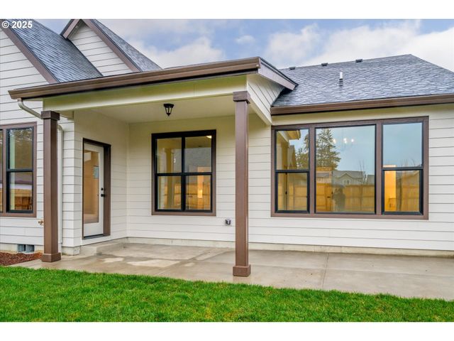 88116 WYMORE Ln, Veneta, OR 97487