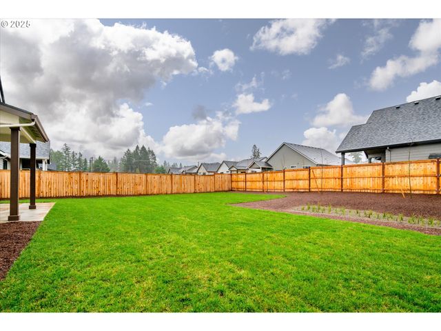 88116 WYMORE Ln, Veneta, OR 97487