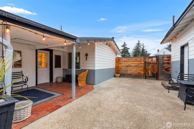 211 Riverfront Drive, Cashmere, WA 98815