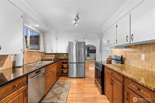 211 Riverfront Drive, Cashmere, WA 98815