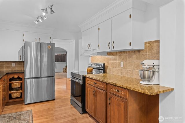 211 Riverfront Drive, Cashmere, WA 98815