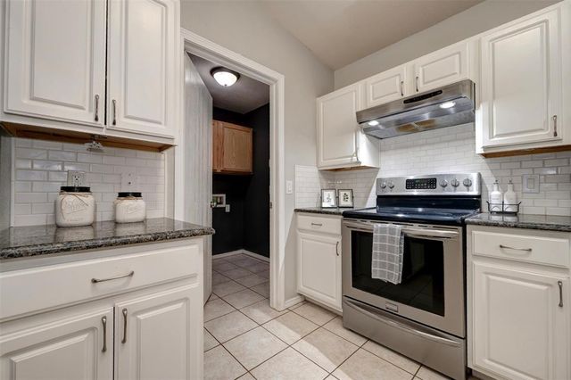 9244 Snowberry Drive, Oklahoma City, OK 73165