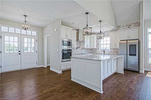 100 Battery CIR, Yorktown, VA 23692