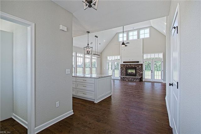 100 Battery CIR, Yorktown, VA 23692