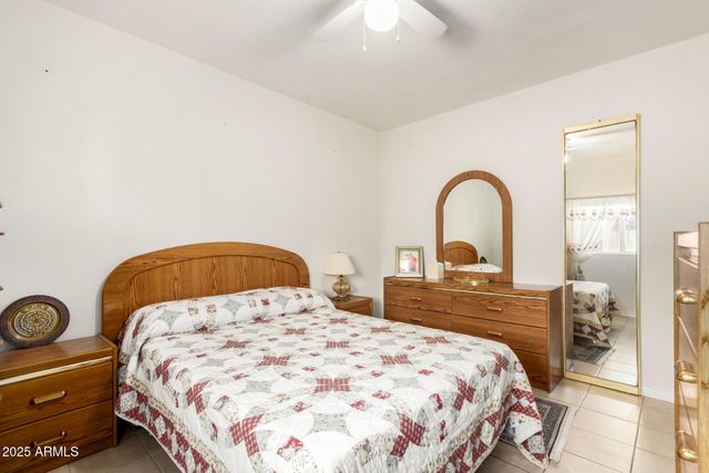 2107 W GLENROSA Avenue, Phoenix, AZ 85015