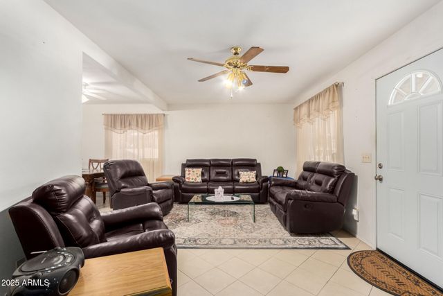 2107 W GLENROSA Avenue, Phoenix, AZ 85015