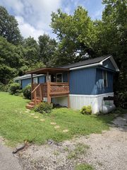 116 Landiss Ave, Cumberland City, TN 37050