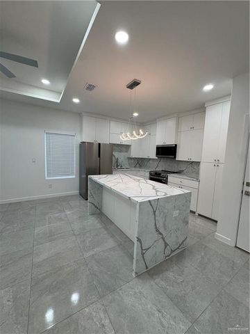 2109 Cassandra Street 2, Mission, TX 78572