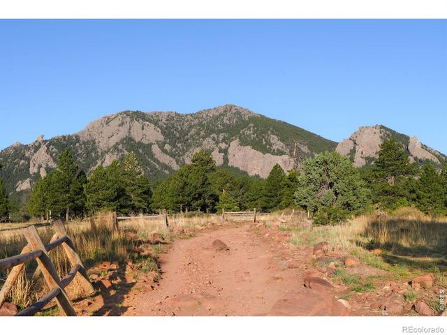 2920 Lafayette Drive, Boulder, CO 80305