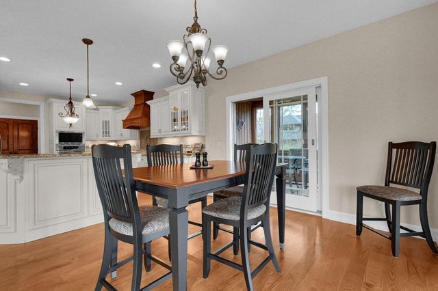 1551 Riverwood Lane, Powell, OH 43065