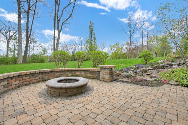 1551 Riverwood Lane, Powell, OH 43065