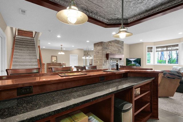 1551 Riverwood Lane, Powell, OH 43065