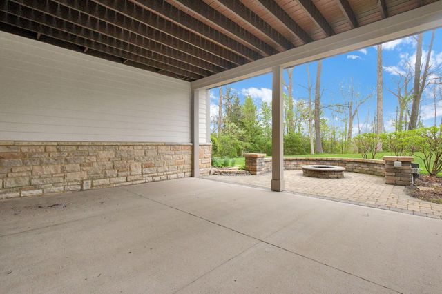 1551 Riverwood Lane, Powell, OH 43065