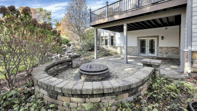 1551 Riverwood Lane, Powell, OH 43065