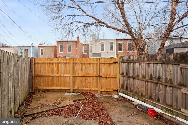 815 WEST VIRGINIA AVE NE, Washington, DC 20002