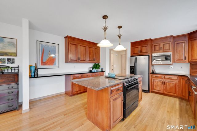 24 Thompson Hill Road, Canton, CT 06019