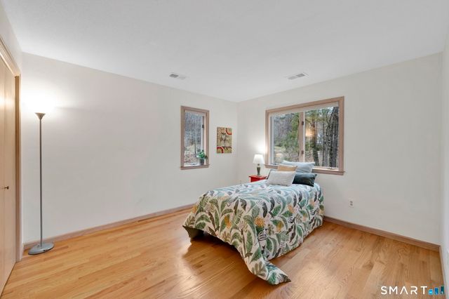 24 Thompson Hill Road, Canton, CT 06019