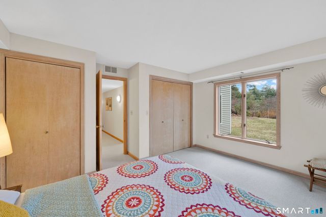 24 Thompson Hill Road, Canton, CT 06019