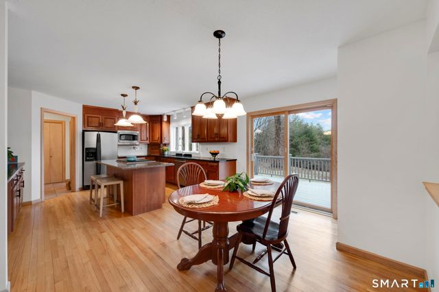 24 Thompson Hill Road, Canton, CT 06019