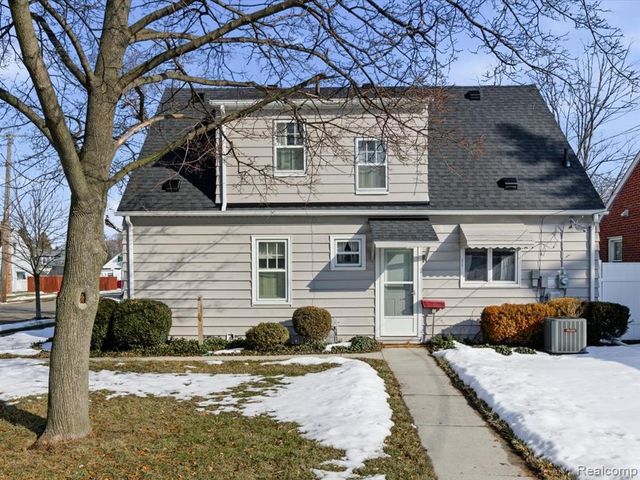 1403 22nd Street, Port Huron, MI 48060