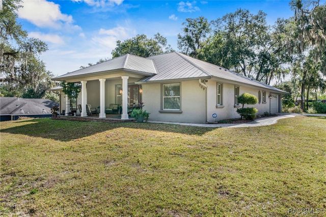 709 Zephyr Street, Inverness, FL 34453