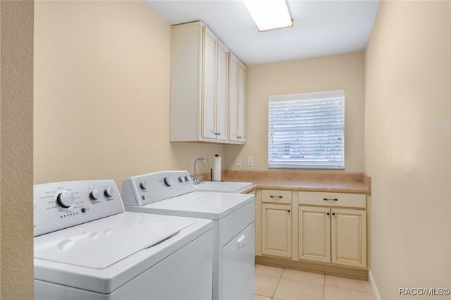 709 Zephyr Street, Inverness, FL 34453