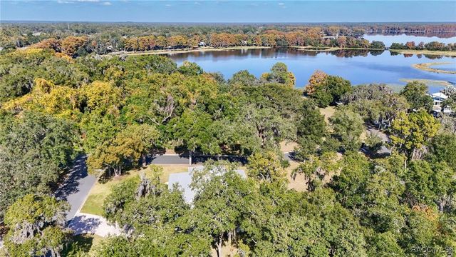 709 Zephyr Street, Inverness, FL 34453