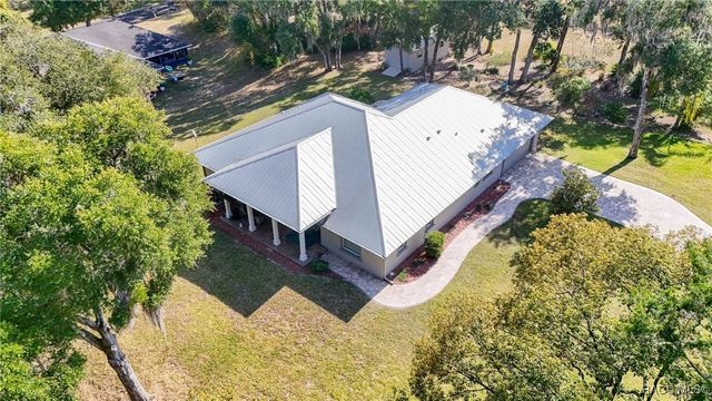 709 Zephyr Street, Inverness, FL 34453