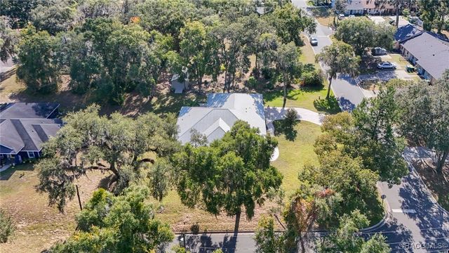 709 Zephyr Street, Inverness, FL 34453