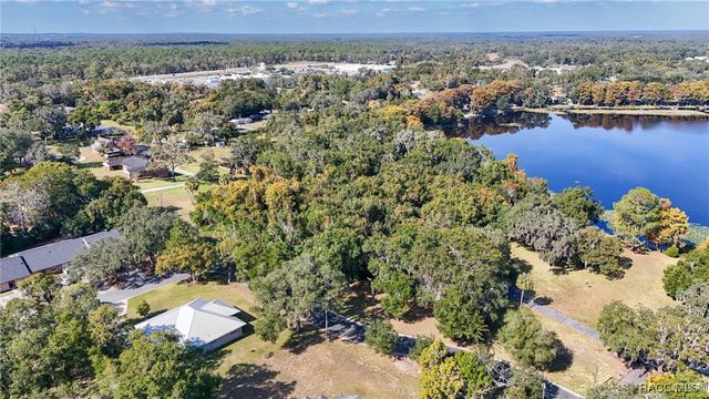 709 Zephyr Street, Inverness, FL 34453