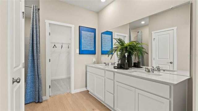 5125 FLAXLEAF STREET, St Cloud, FL 34772