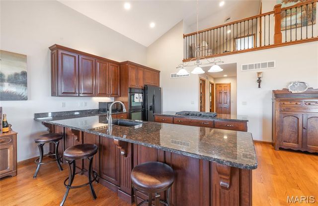 16150 County Road 8390, Rolla, MO 65401