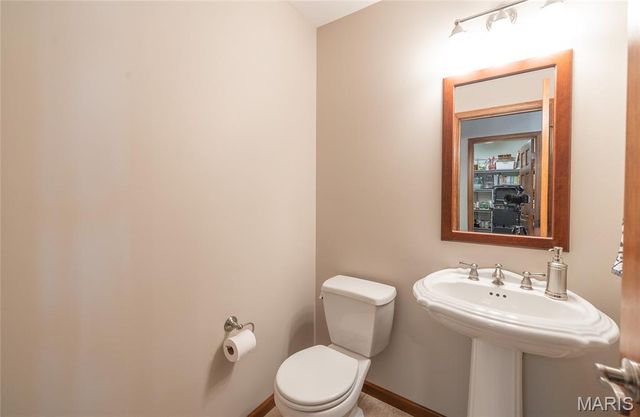 16150 County Road 8390, Rolla, MO 65401