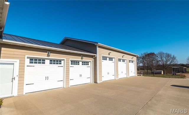 16150 County Road 8390, Rolla, MO 65401